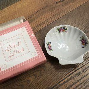 Floral Porcelain Shell Dish for Jewelry, Potpourri or Crystals